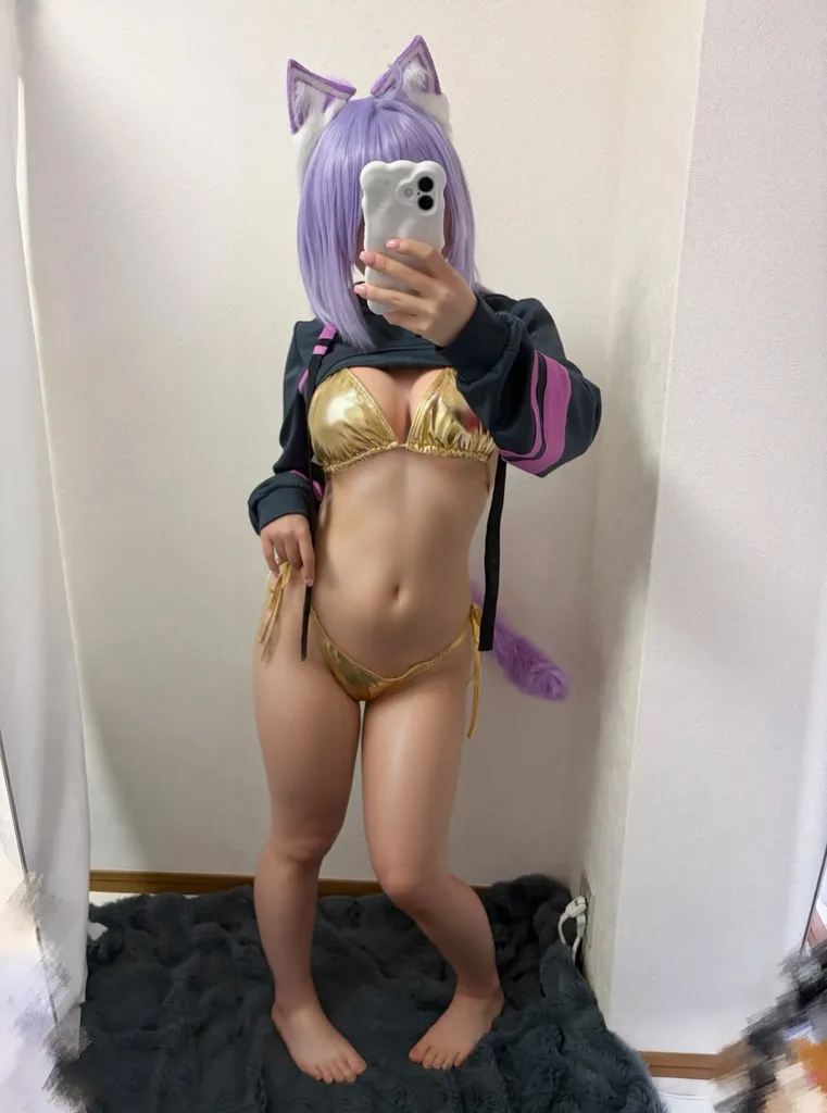 初音ひとり - Okayu gold bikini 7 初音ひとり - Okayu gold bikini