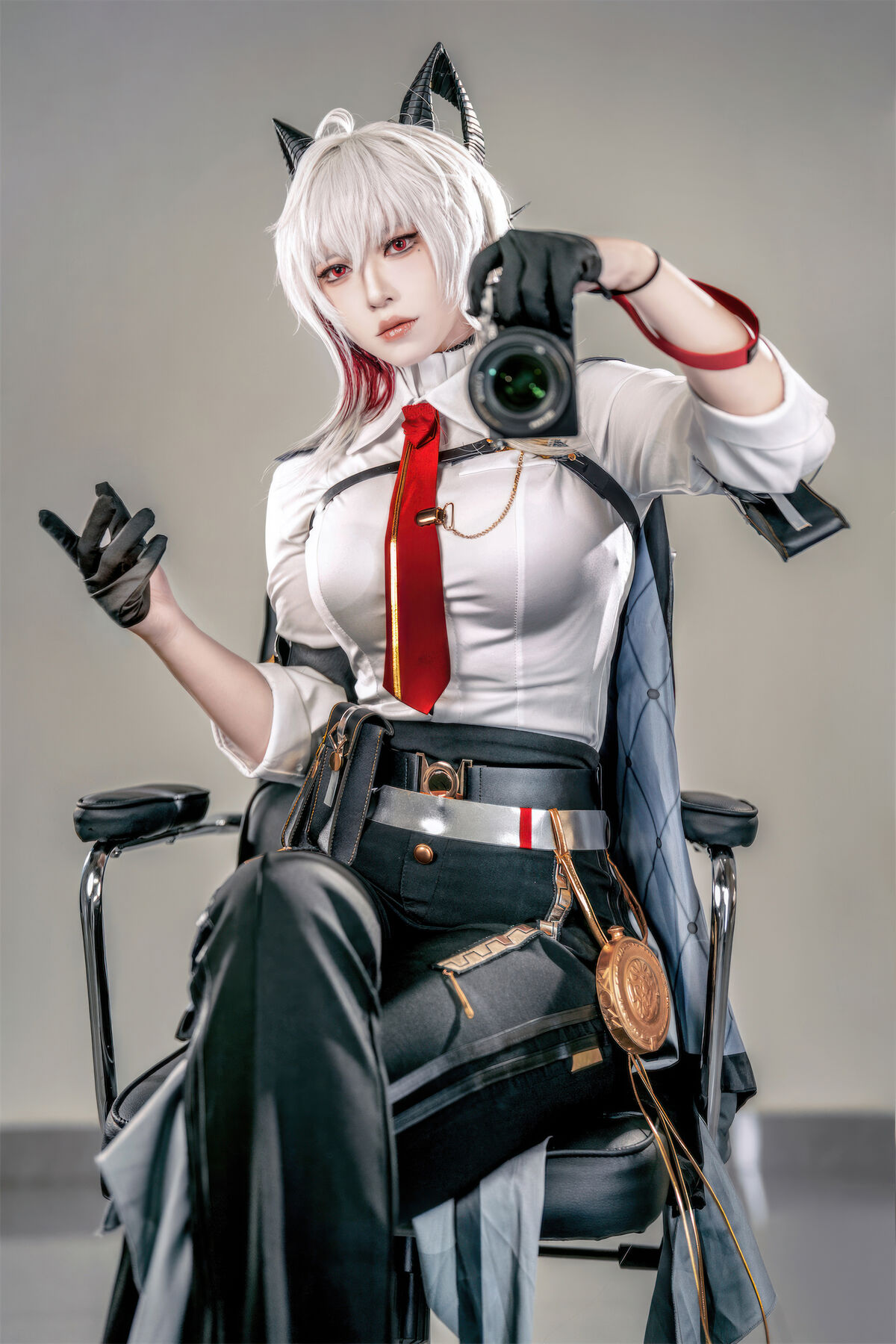 Coser@半半子 – 鸣潮 赞妮