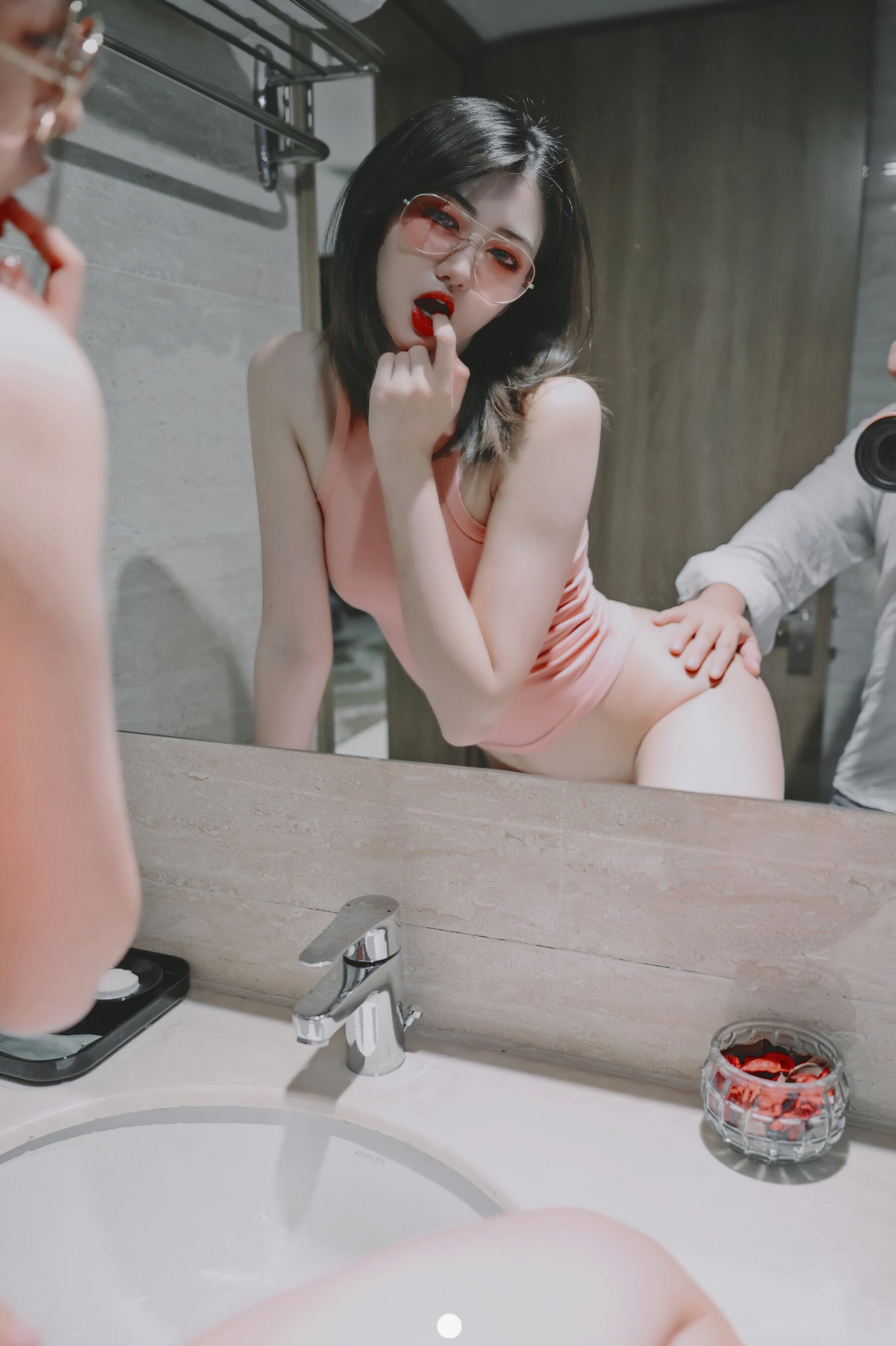 国模套图 摄影师心已抖(抖叔)作品集 40 国模套图 摄影师心已抖(抖叔)作品集