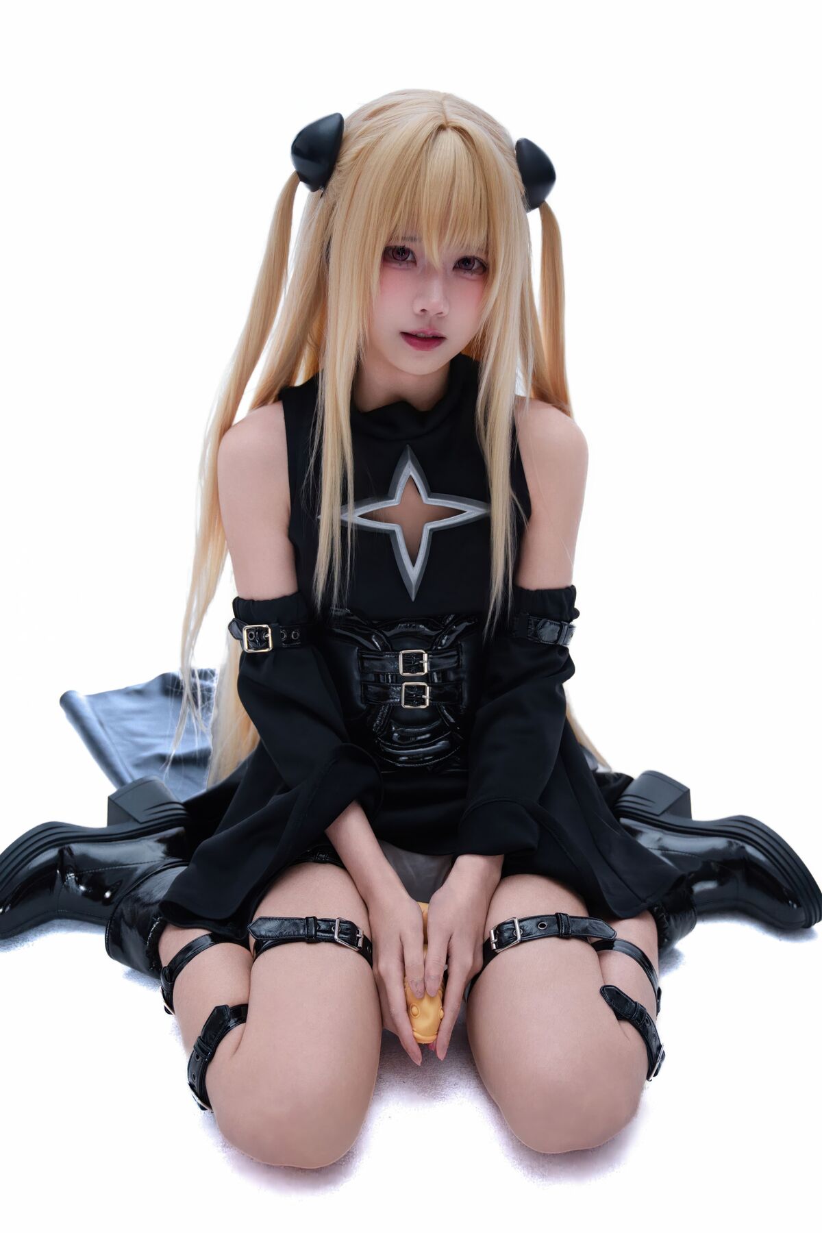 Coser@清水凪 - 出包王女 金色暗影 27 Coser@清水凪 - 出包王女 金色暗影