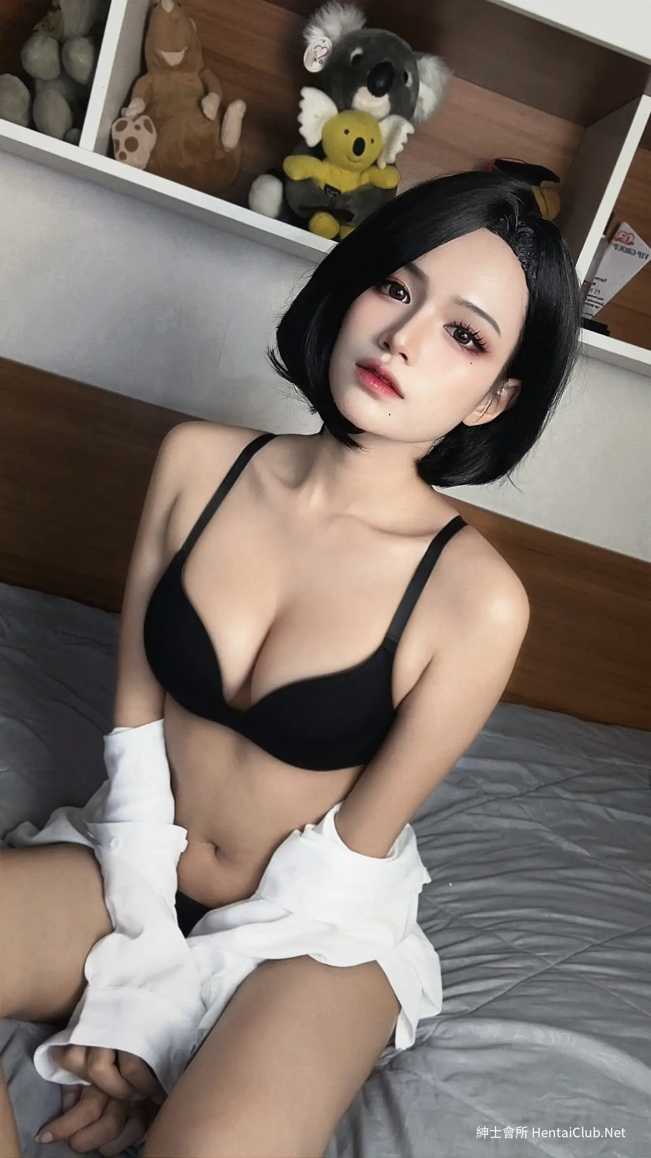 NicoShaffara Yumi Lee 25 NicoShaffara Yumi Lee