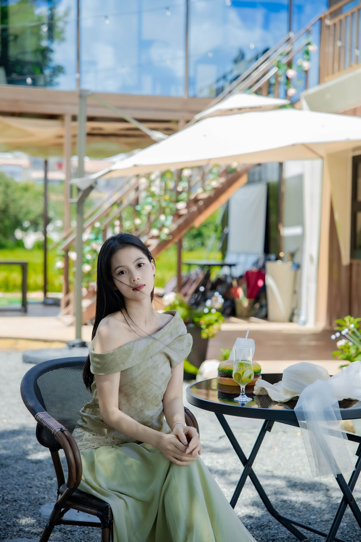 YiTuYu艺图语 Vol.9933 Chen Shi Er Ing 30 YiTuYu艺图语 Vol.9933 Chen Shi Er Ing