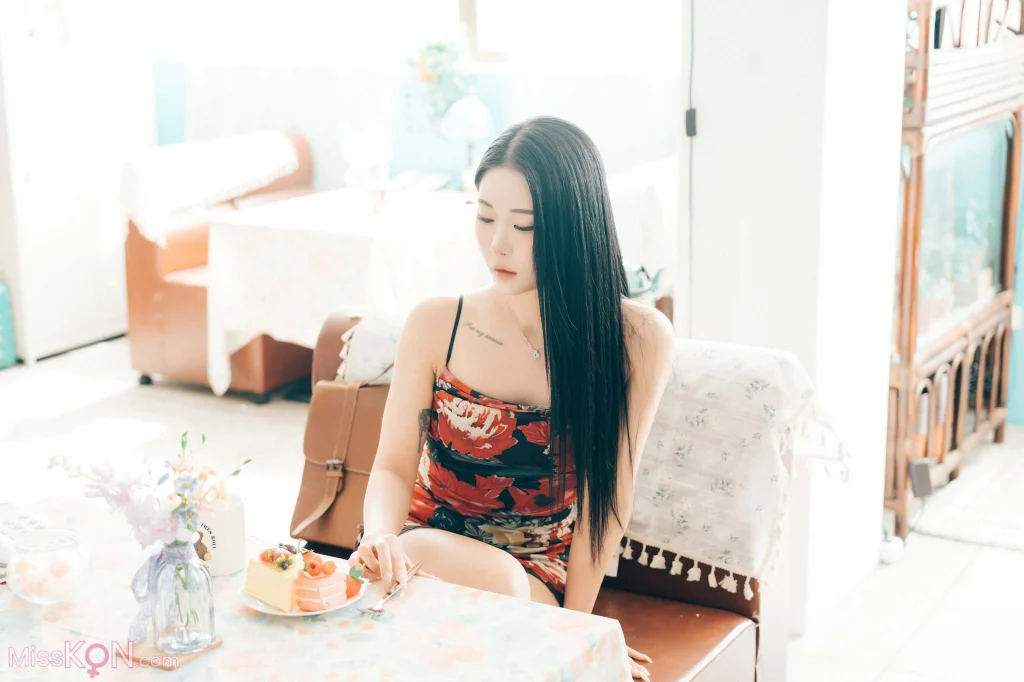 Haivia Bomi (보미): Hard Return + S 27 Haivia Bomi (보미): Hard Return + S