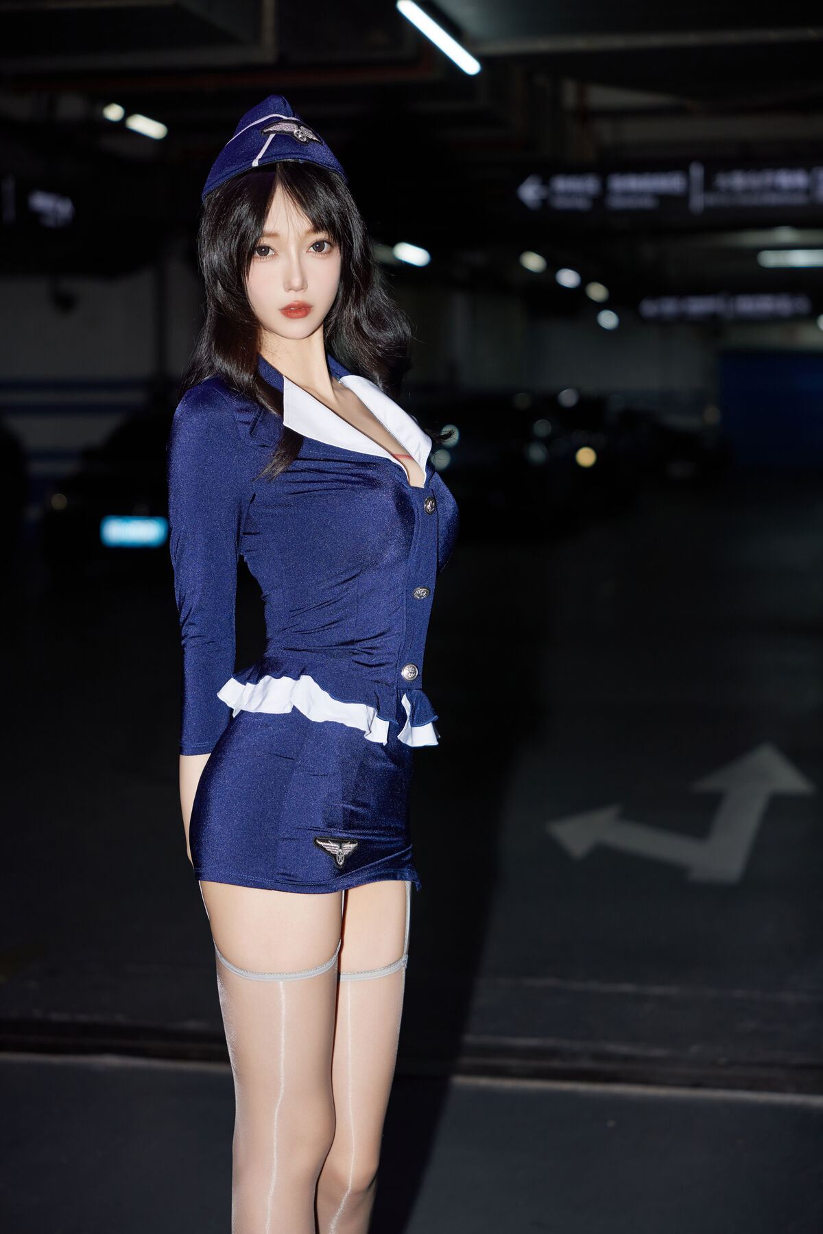 内购无水印 Yue Er Yue Er 玥儿玥er - 秀人网模特 性感制服 Part01 36 内购无水印 Yue Er Yue Er 玥儿玥er - 秀人网模特 性感制服 Part01