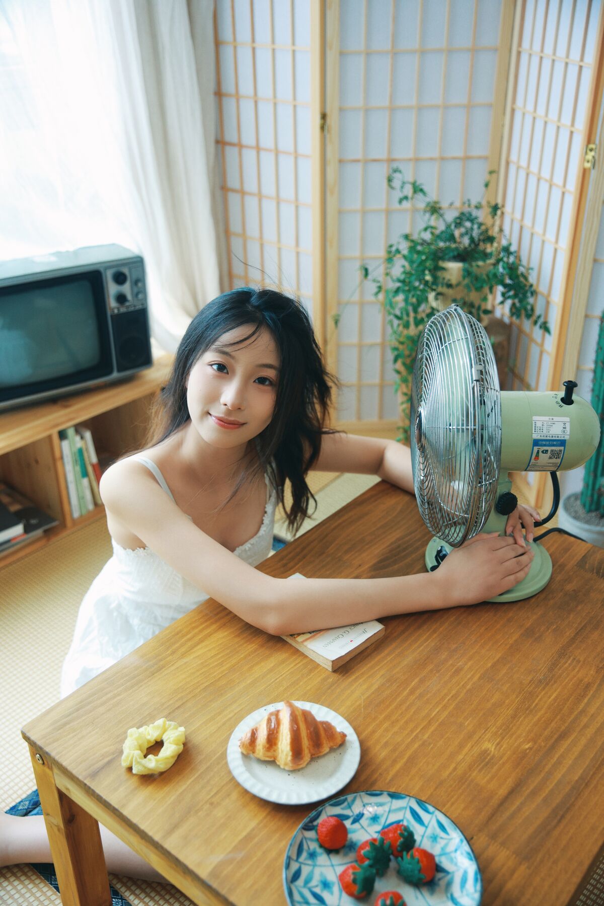 YiTuYu艺图语 Vol.9929 Xiao U 42 YiTuYu艺图语 Vol.9929 Xiao U