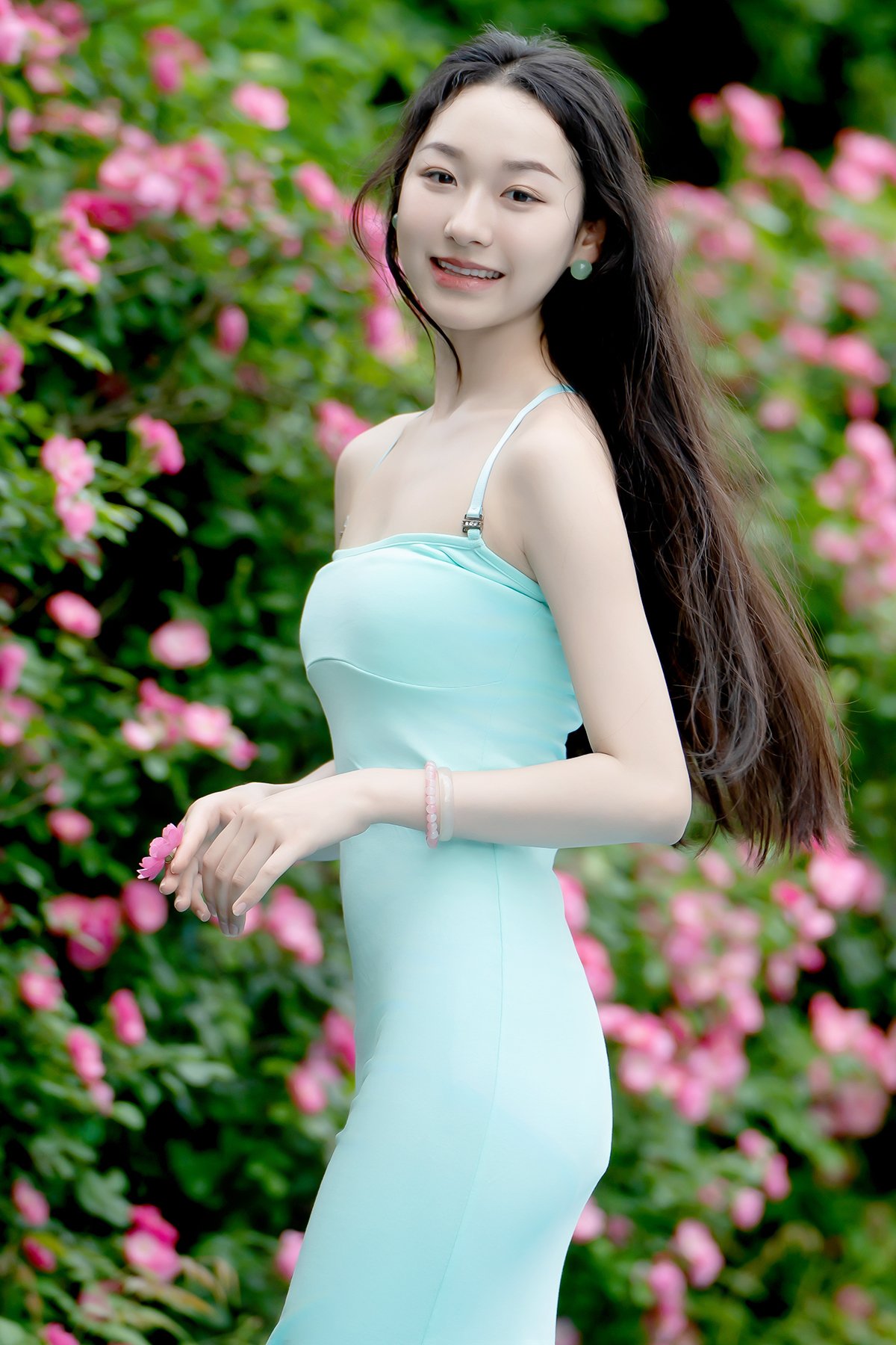 YiTuYu艺图语 Vol.9898 Yue Yue