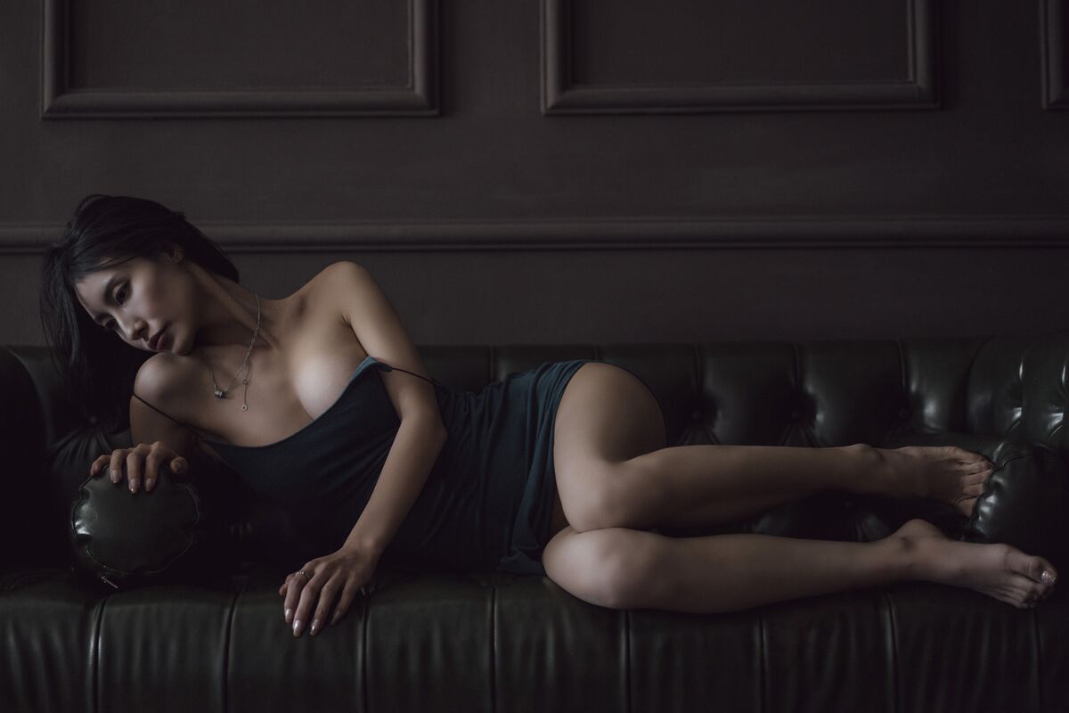 XR Uncensored lingyu69 - R18 秀人网模特 欲望沙发 65 XR Uncensored lingyu69 - R18 秀人网模特 欲望沙发