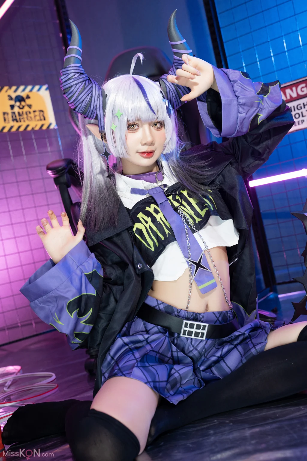 Coser@PoppaChan: Laplus in New Outfit 25 Coser@PoppaChan: Laplus in New Outfit