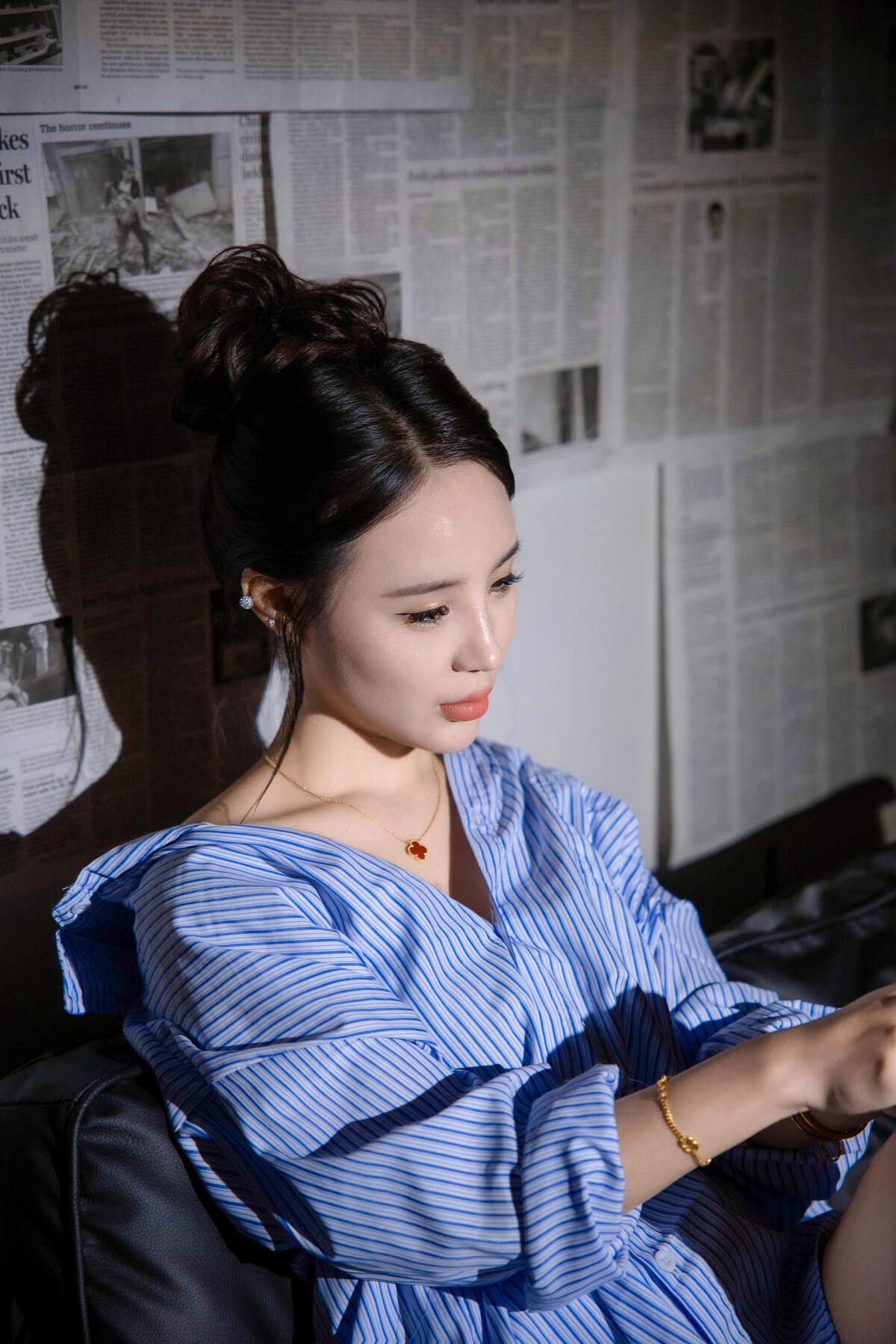 YiTuYu艺图语 Vol.9976 Qian Cheng Si Jin 21 YiTuYu艺图语 Vol.9976 Qian Cheng Si Jin