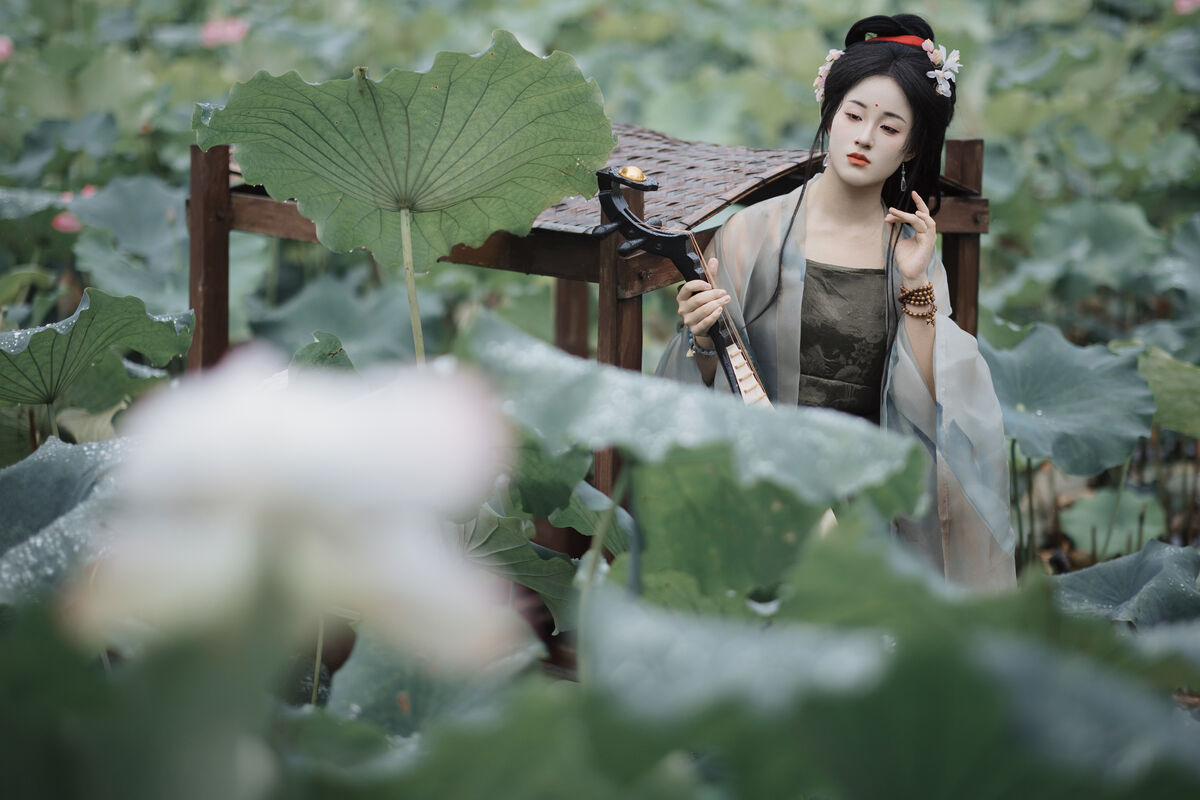 YiTuYu艺图语 Vol.9895 Yuan Di Diao Xian Qu Ye Nao 34 YiTuYu艺图语 Vol.9895 Yuan Di Diao Xian Qu Ye Nao