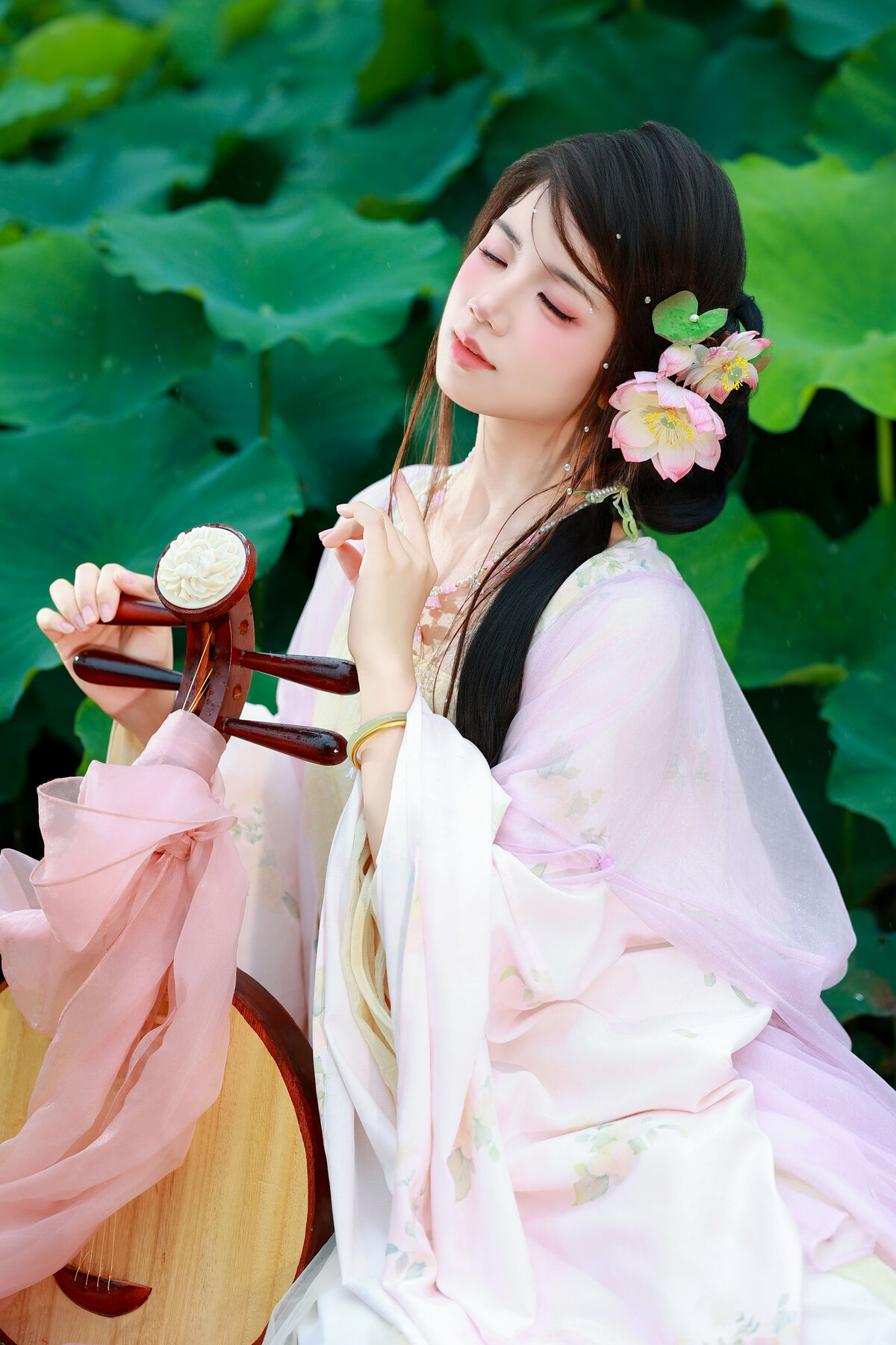 YiTuYu艺图语 Vol.9955 Xiao Du Tong Xue 48 YiTuYu艺图语 Vol.9955 Xiao Du Tong Xue