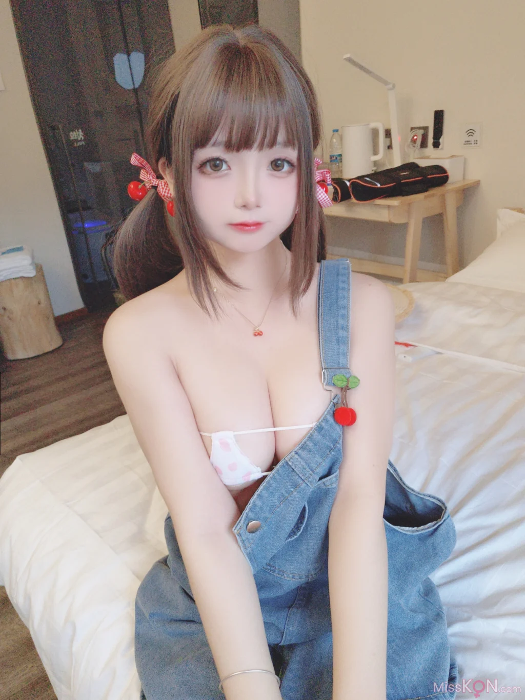 Coser@日奈娇: 背带牛仔裤 20 Coser@日奈娇: 背带牛仔裤