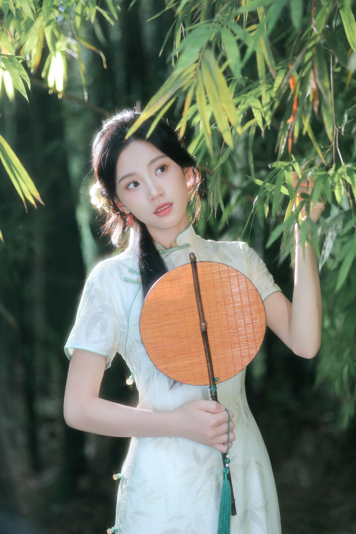 YiTuYu艺图语 Vol.9886 Zhong Ting Er 14 YiTuYu艺图语 Vol.9886 Zhong Ting Er