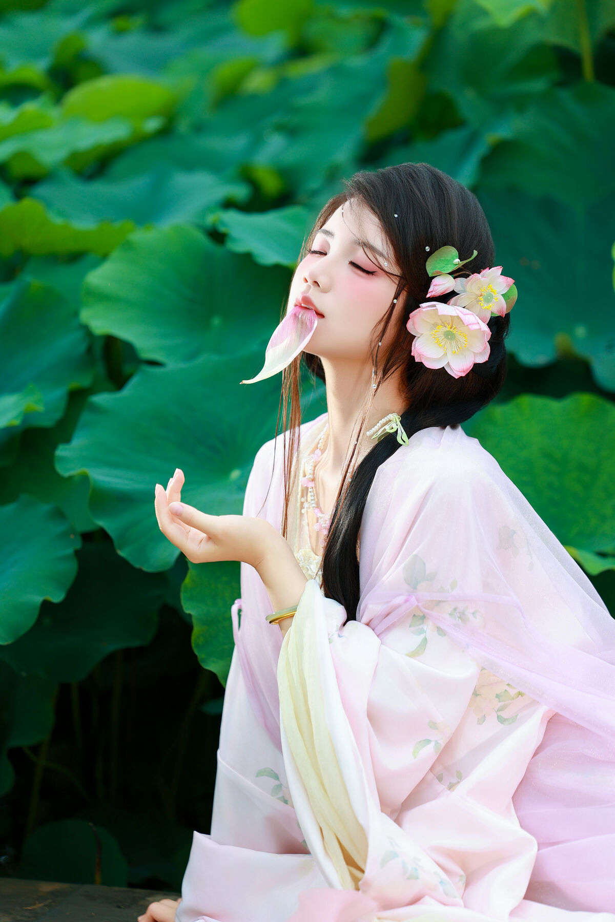 YiTuYu艺图语 Vol.9955 Xiao Du Tong Xue 50 YiTuYu艺图语 Vol.9955 Xiao Du Tong Xue