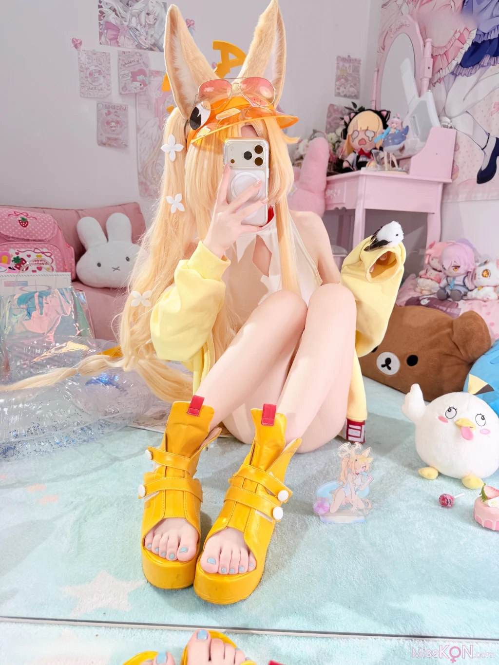 Coser@染三ran3: 蔚蓝档案 百合园圣亚 泳装 31 Coser@染三ran3: 蔚蓝档案 百合园圣亚 泳装