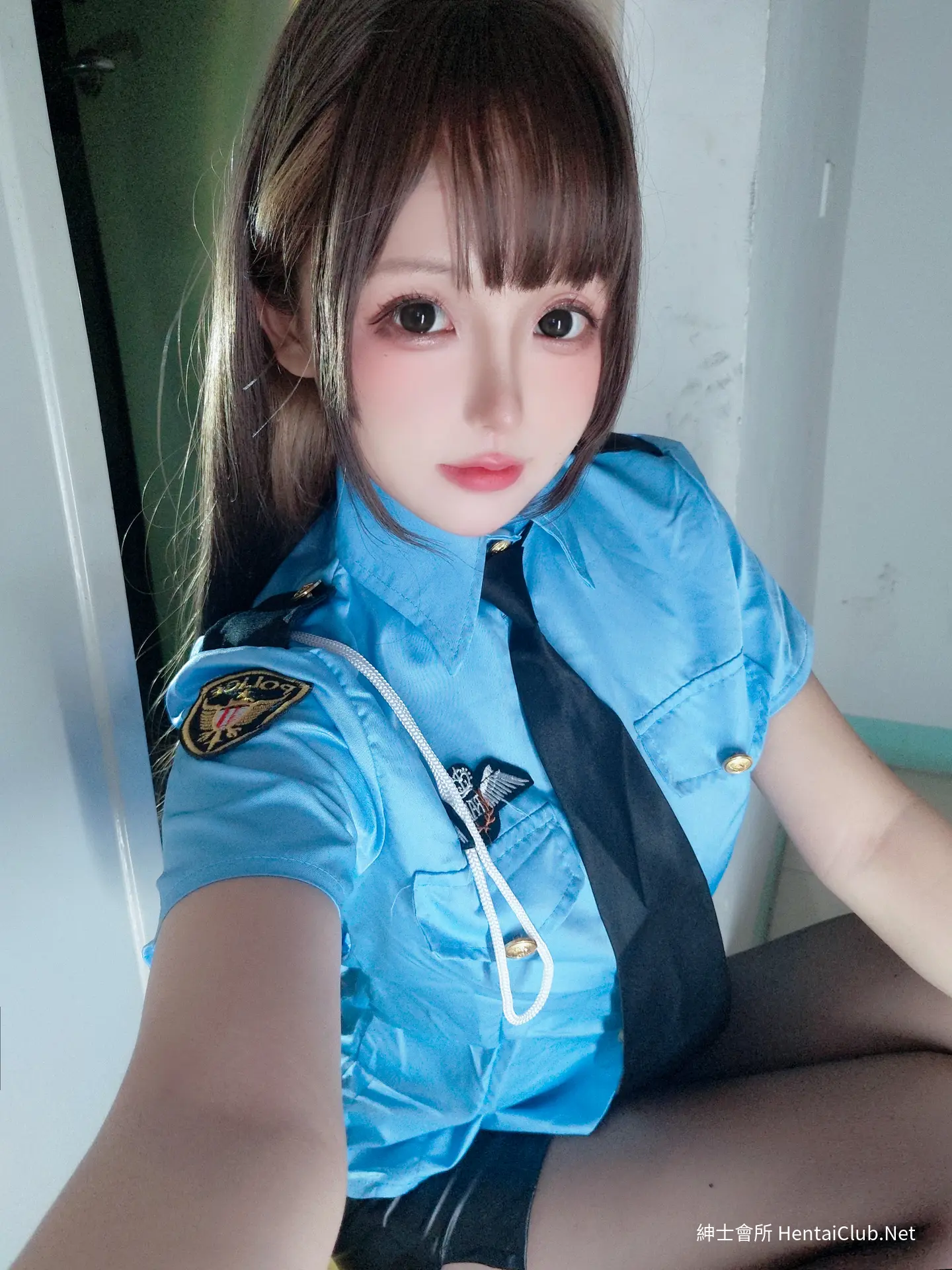 日奈娇 楼道保安 143 日奈娇 楼道保安