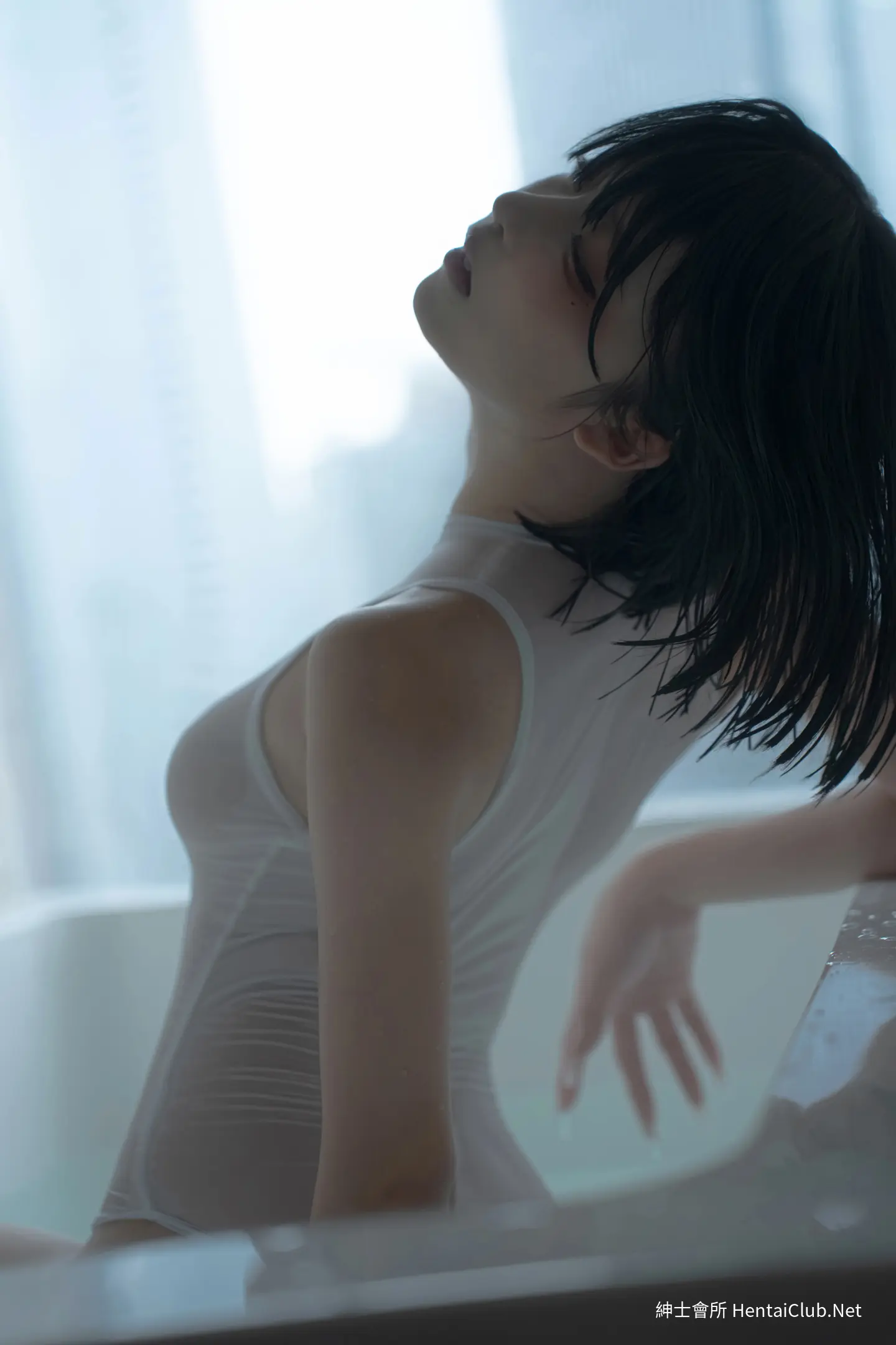 纸悦Etsuko 透明竞泳 56 纸悦Etsuko 透明竞泳