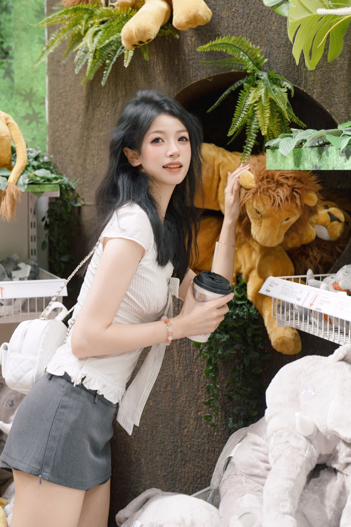 YiTuYu艺图语 Vol.9998 Wang Wen 22 YiTuYu艺图语 Vol.9998 Wang Wen