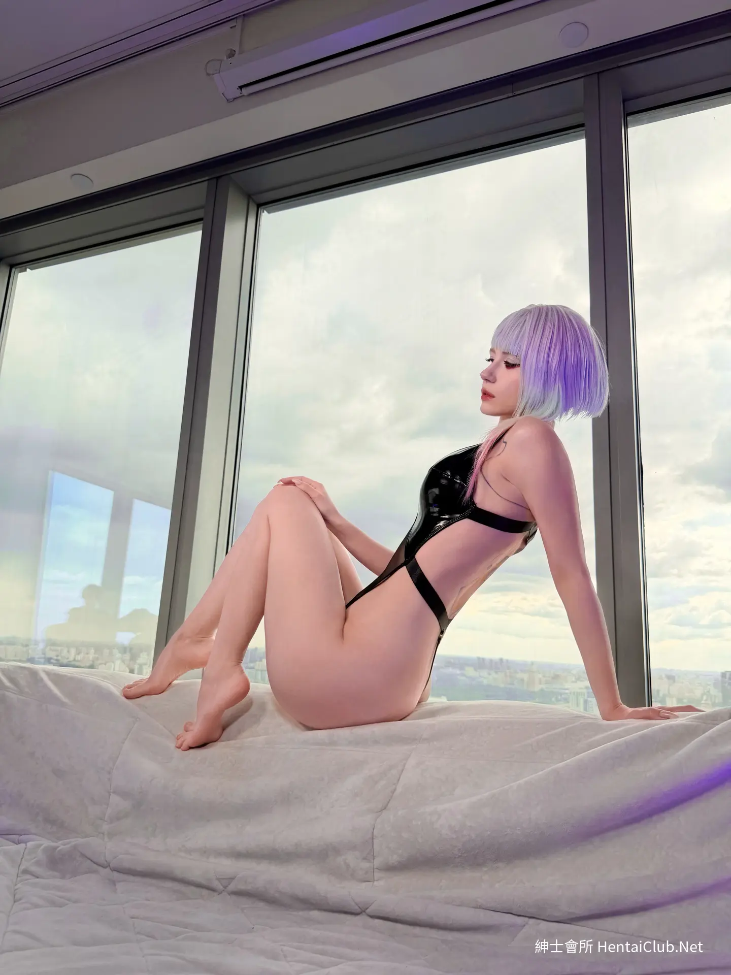 MikAllen Lucy 64 MikAllen Lucy