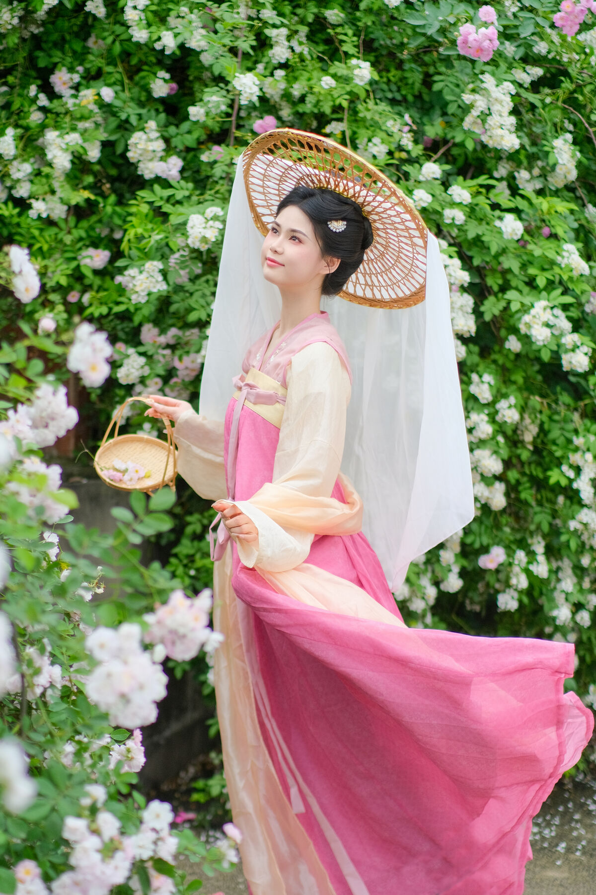 YiTuYu艺图语 Vol.9889 San Qi 18 YiTuYu艺图语 Vol.9889 San Qi