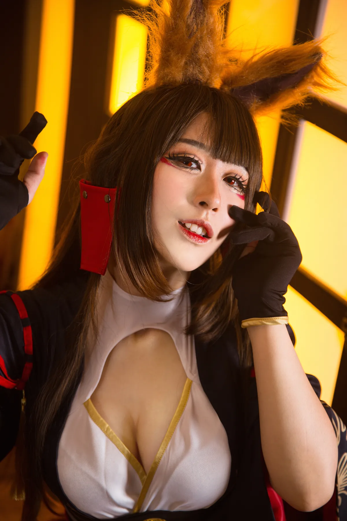 Larissa Rochefort - Akagi 30 Larissa Rochefort - Akagi