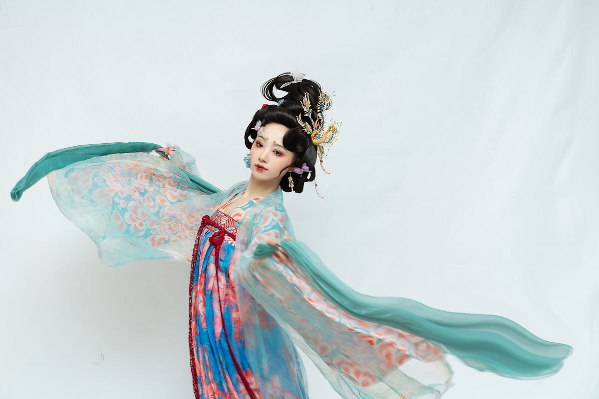YiTuYu艺图语 Vol.9939 Ling Jie 20 YiTuYu艺图语 Vol.9939 Ling Jie