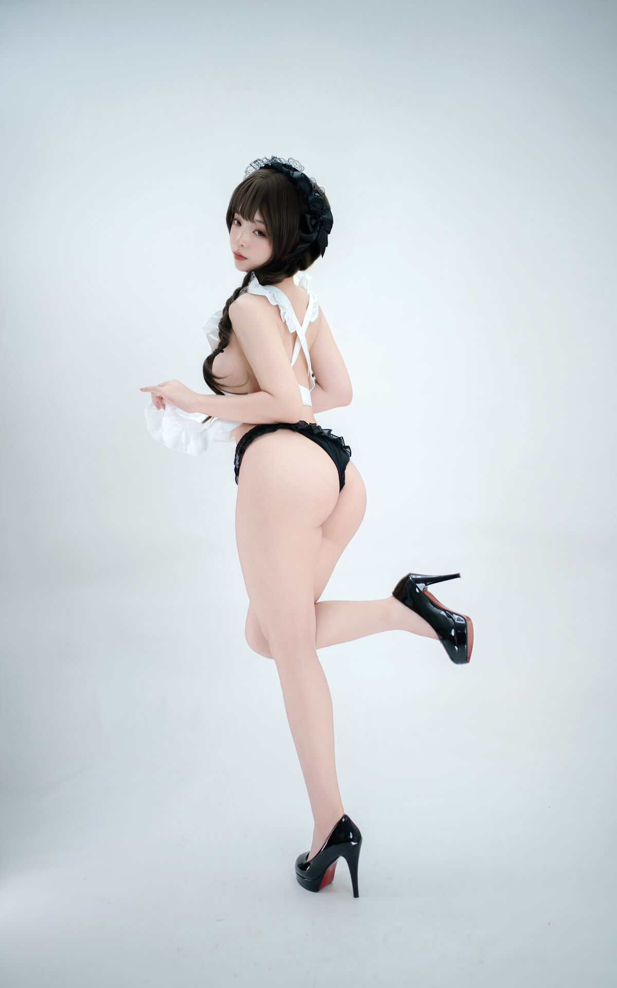 Coser@Bangni邦尼 - 枪械女仆 66 Coser@Bangni邦尼 - 枪械女仆