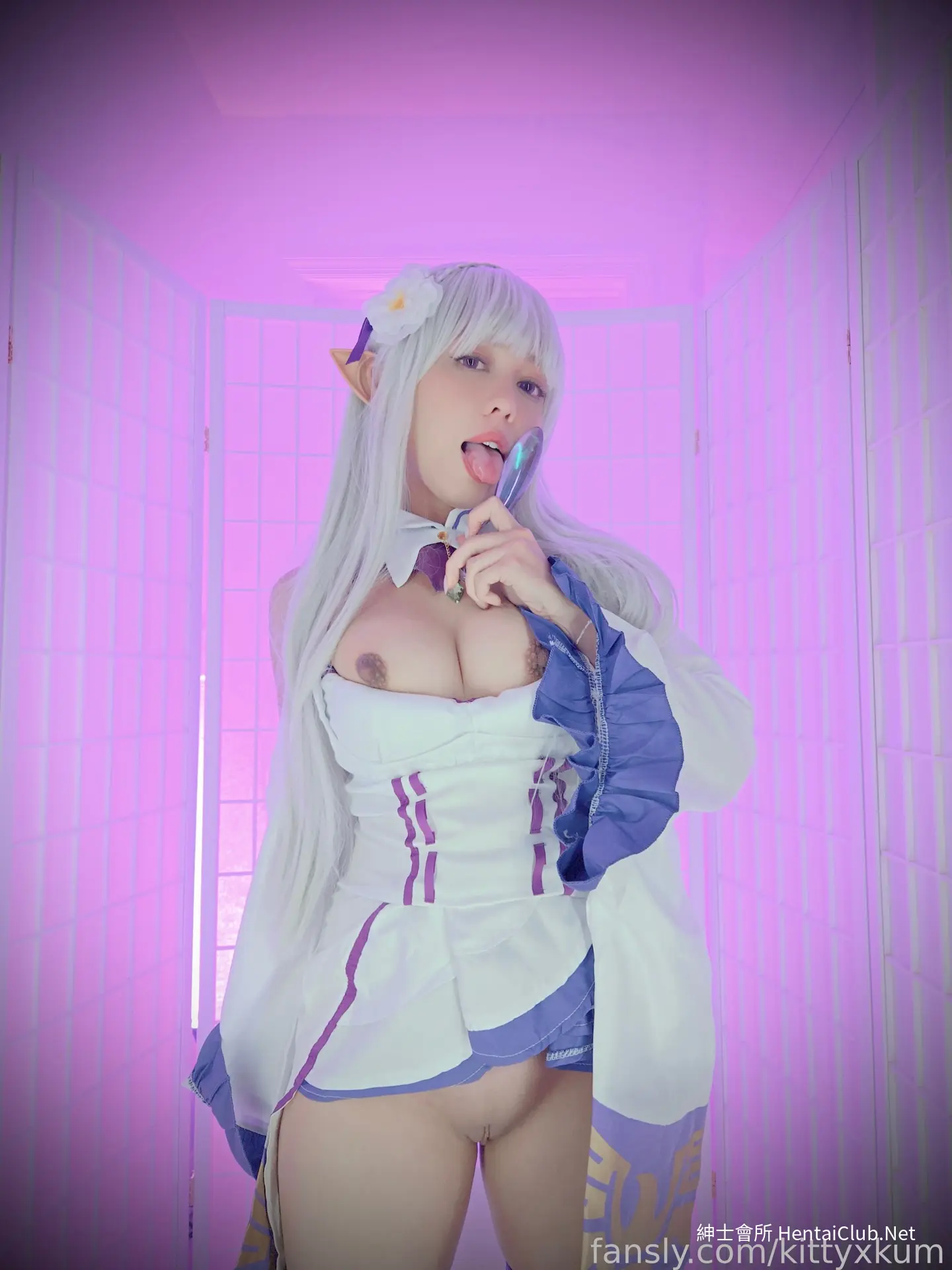 Kittyxkum Emilia 73 Kittyxkum Emilia