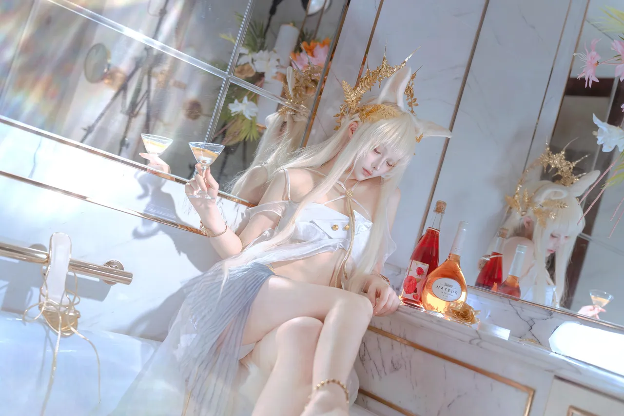 tsuki_月隐罗德岛夏日特辑+42泳装+白金泳装+动态图片(自购) 189 tsuki_月隐罗德岛夏日特辑+42泳装+白金泳装+动态图片(自购)
