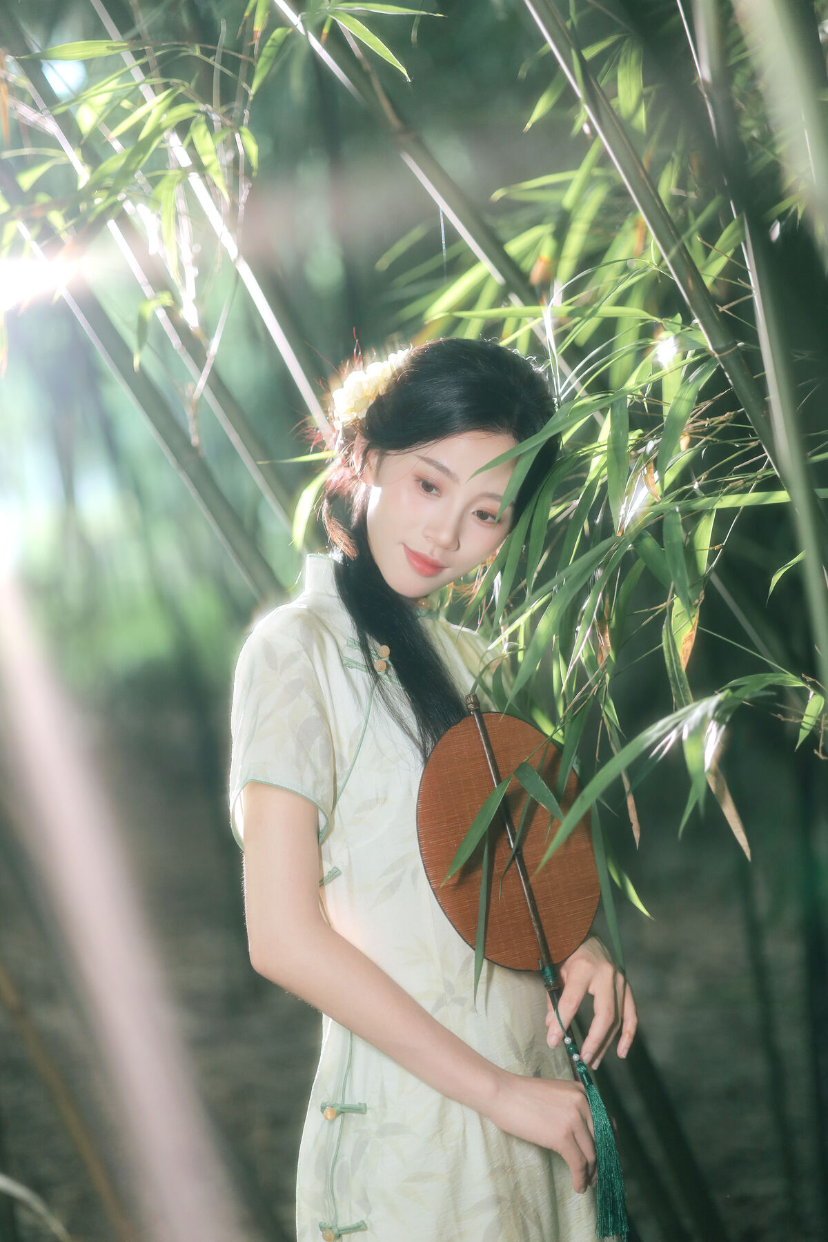 YiTuYu艺图语 Vol.9886 Zhong Ting Er 16 YiTuYu艺图语 Vol.9886 Zhong Ting Er