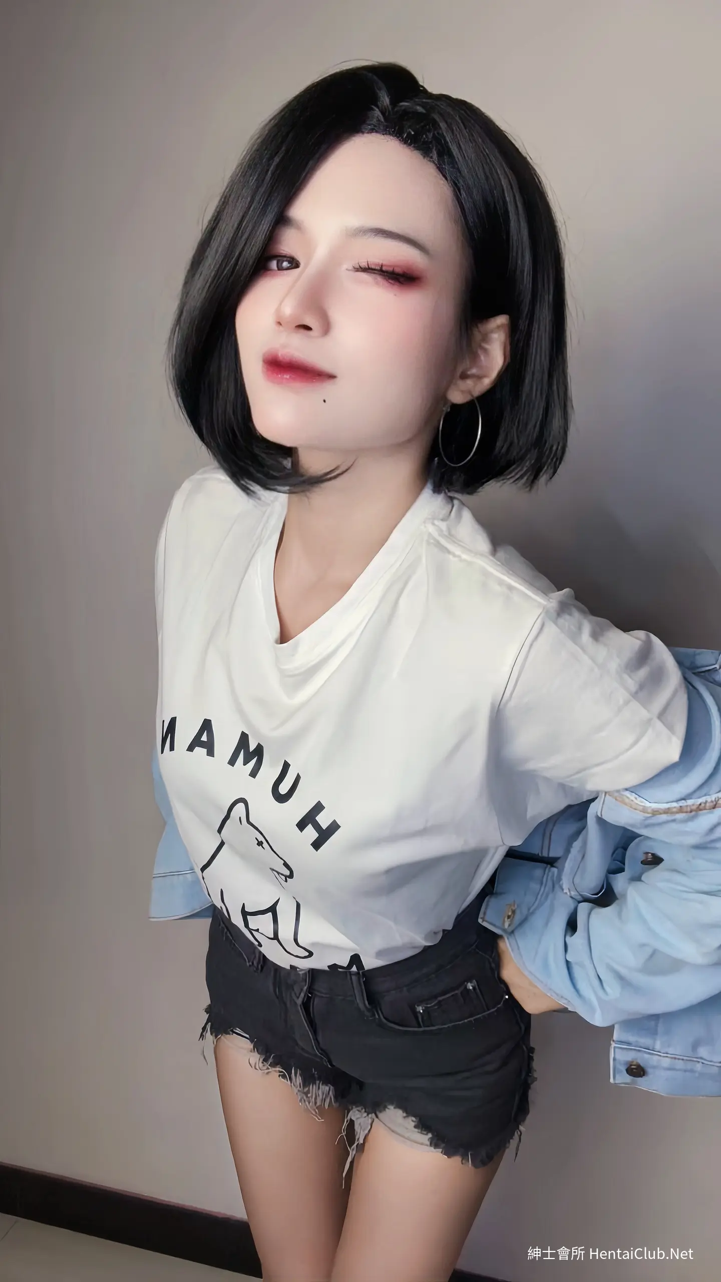 NicoShaffara Yumi Lee 34 NicoShaffara Yumi Lee