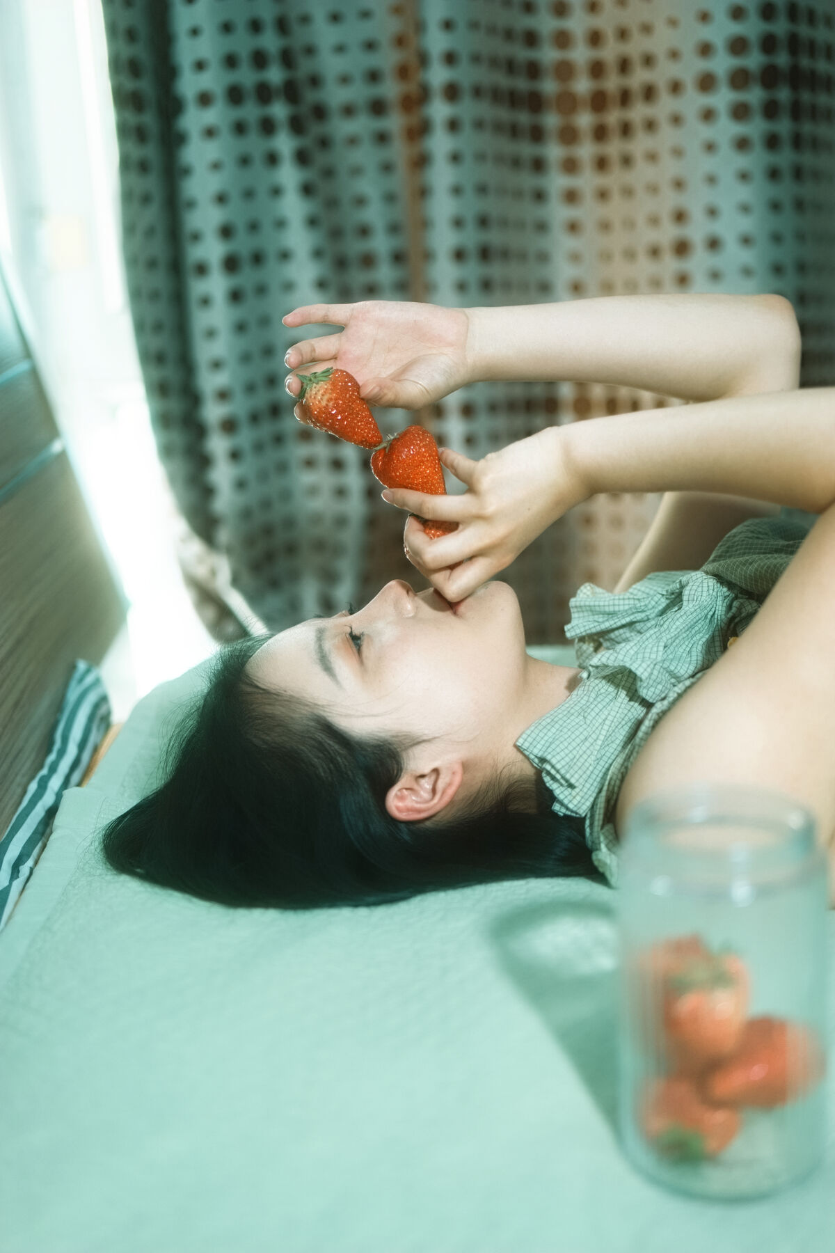 YiTuYu艺图语 Vol.9932 Kiri Kiri 15 YiTuYu艺图语 Vol.9932 Kiri Kiri